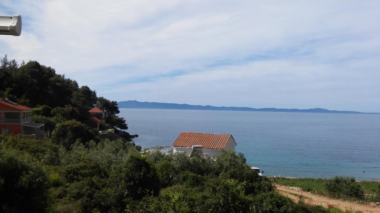 Seaside secluded apartments Cove Skozanje, Hvar - 14899 Gdinj Buitenkant foto
